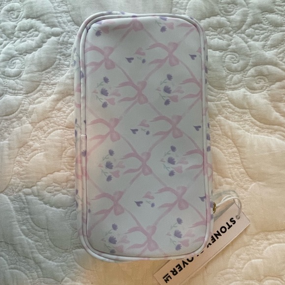 Stoney Clover Lane Small pouch Sugar Cube - Picture 3 of 3